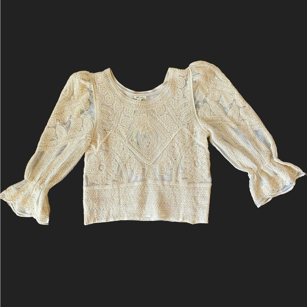 Beautiful Crochet/Lace Detailed Top